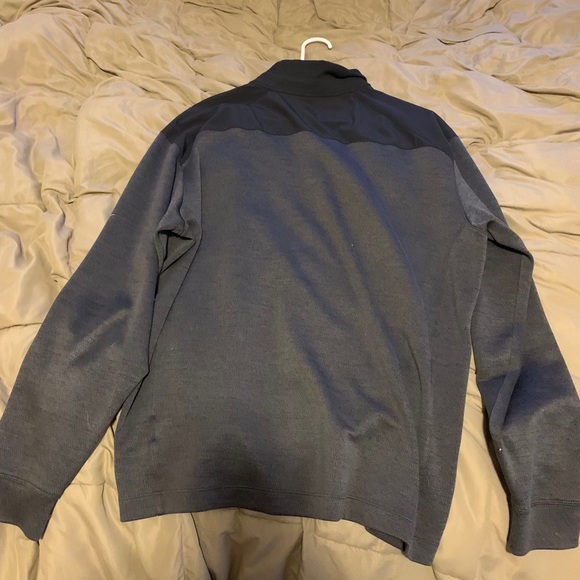 Nike Golf 1/4 zip - Picture 3 of 3